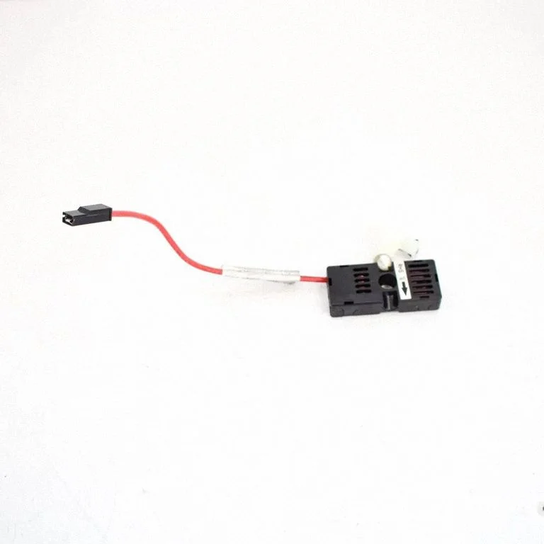 Antenas pastiprinātājs 101200200B