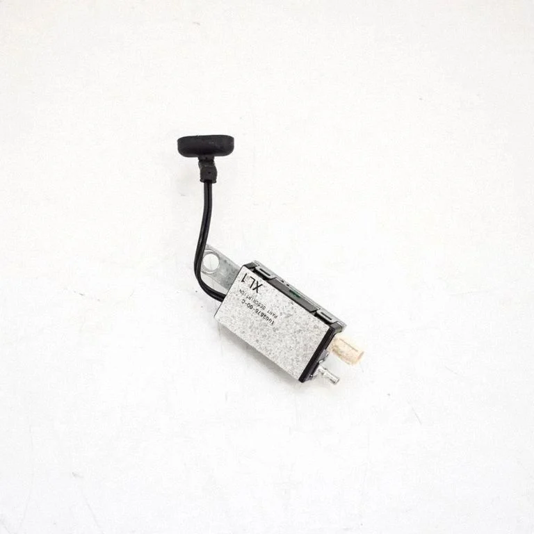 Antenas pastiprinātājs 106387600C