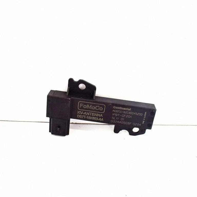 Wzmacniacz antenowy DS7T15K603AA