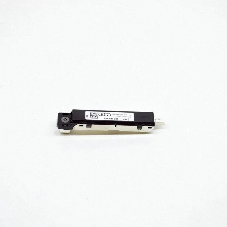 Aerial antenna amplifier – Audi A3 S3 8V (2013-2019)