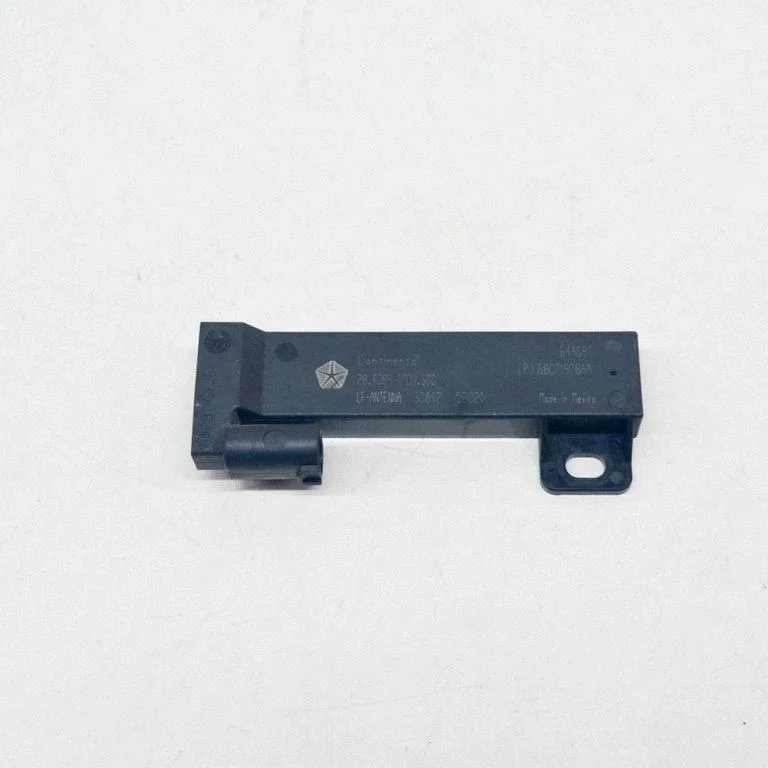 Aerial antenna amplifier 68071978AA