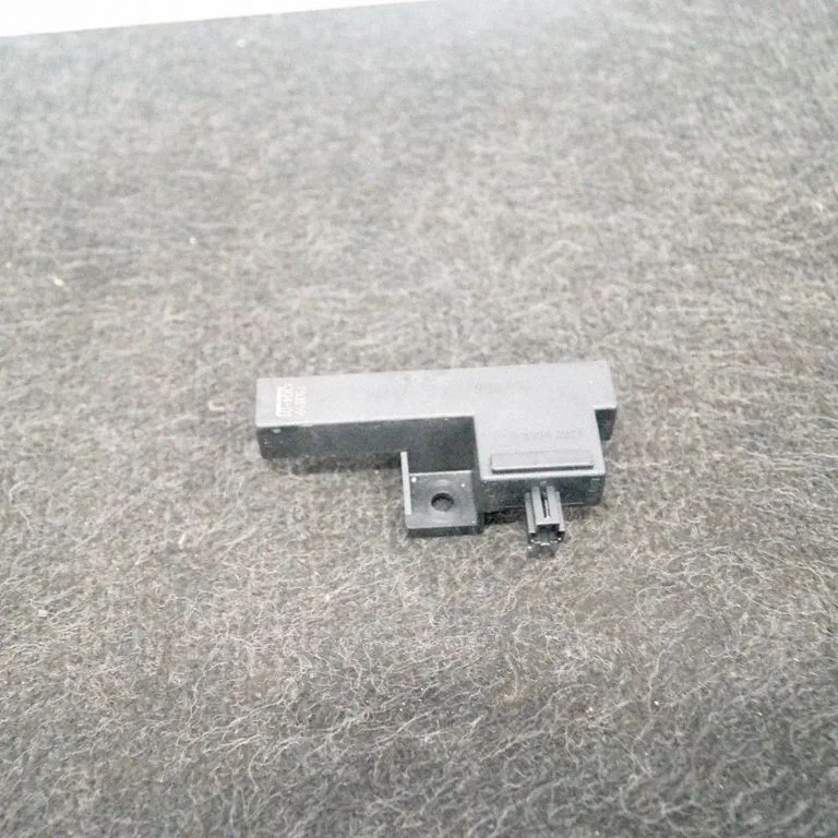 Antenas pastiprinātājs 8K0907247