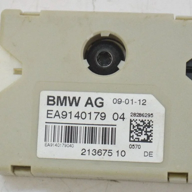 Antenni võimendi – BMW 5-seeria F10 F11 (2009-2016)