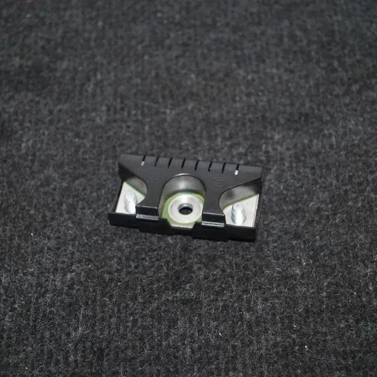 Antenas pastiprinātājs 8T8035570