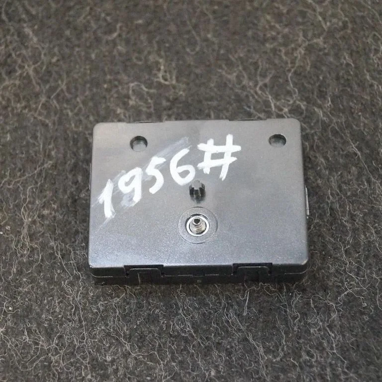 Antenas pastiprinātājs – BMW 1. sērija F20 F21 (2011-2019)