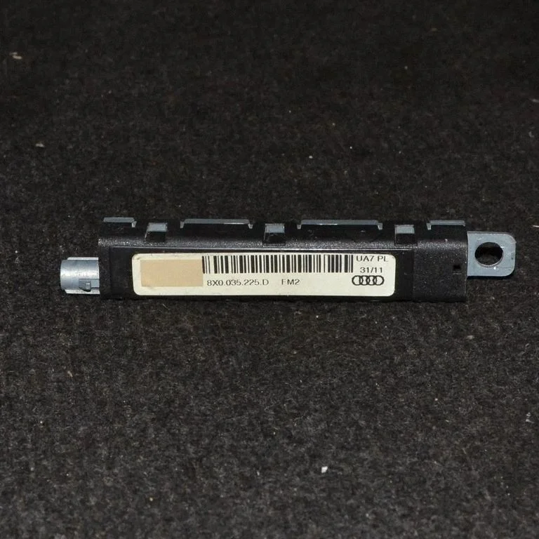 Antenas pastiprinātājs – Audi A1 (2010-2018)