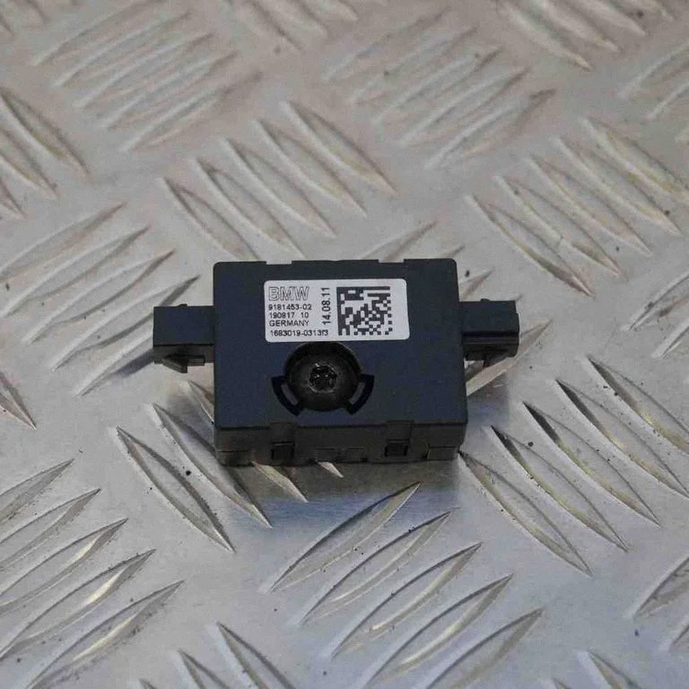 Antenas pastiprinātājs 9181453
