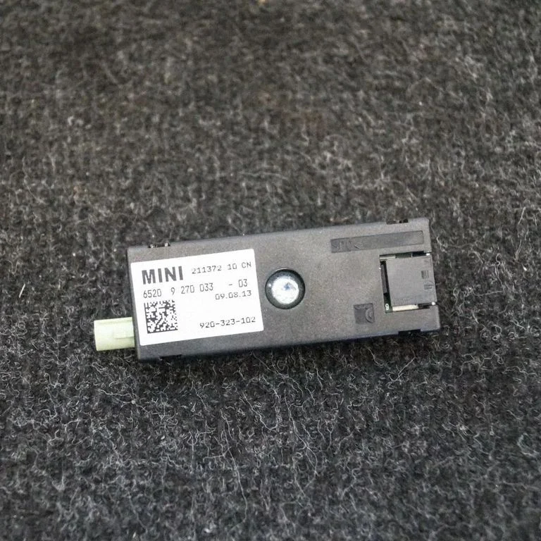 Antenas pastiprinātājs – Mini One - Cooper F56 F55 (2013-)