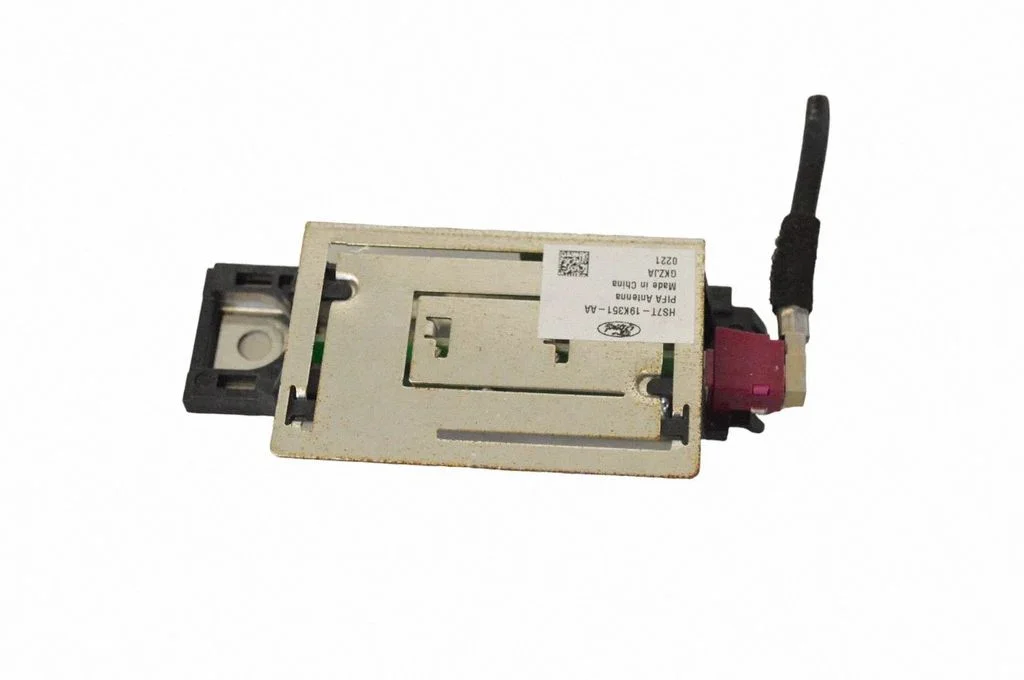 Aerial antenna amplifier HS7T19K351AA