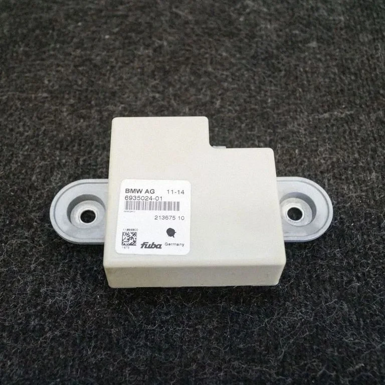 Antenas pastiprinātājs 6935024