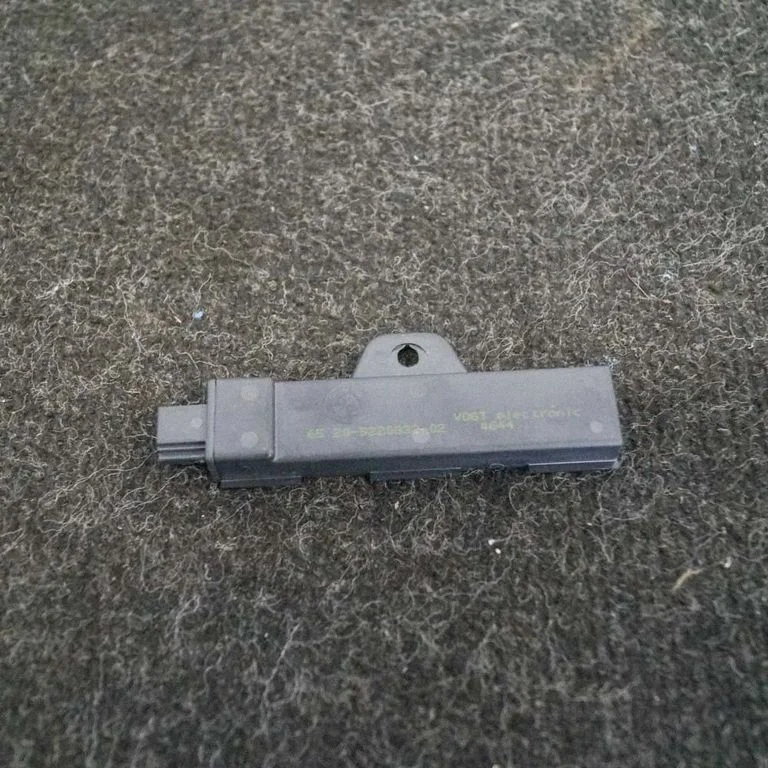 Antenas pastiprinātājs 9220832