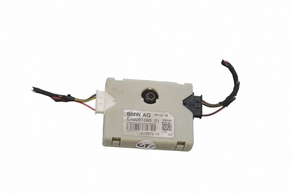 Antenas pastiprinātājs – BMW 5. sērija F10 F11 (2009-2016)