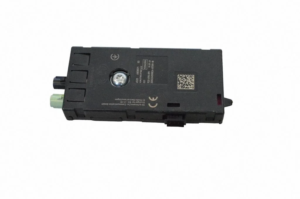 Aerial antenna amplifier 6838571