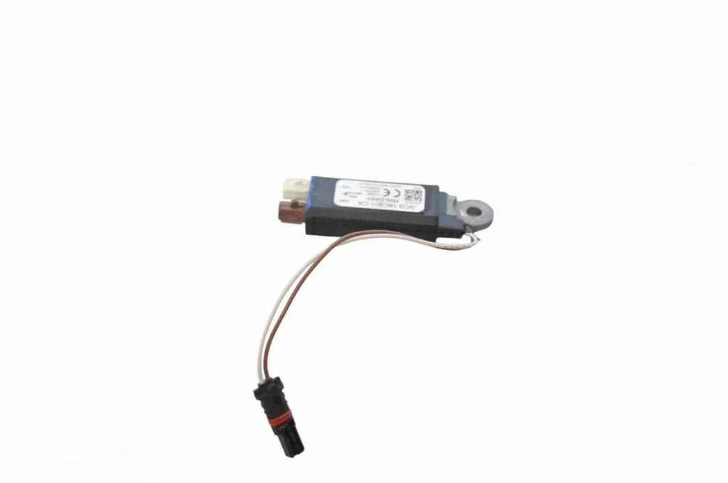 Antenni võimendi J9D318C901CA