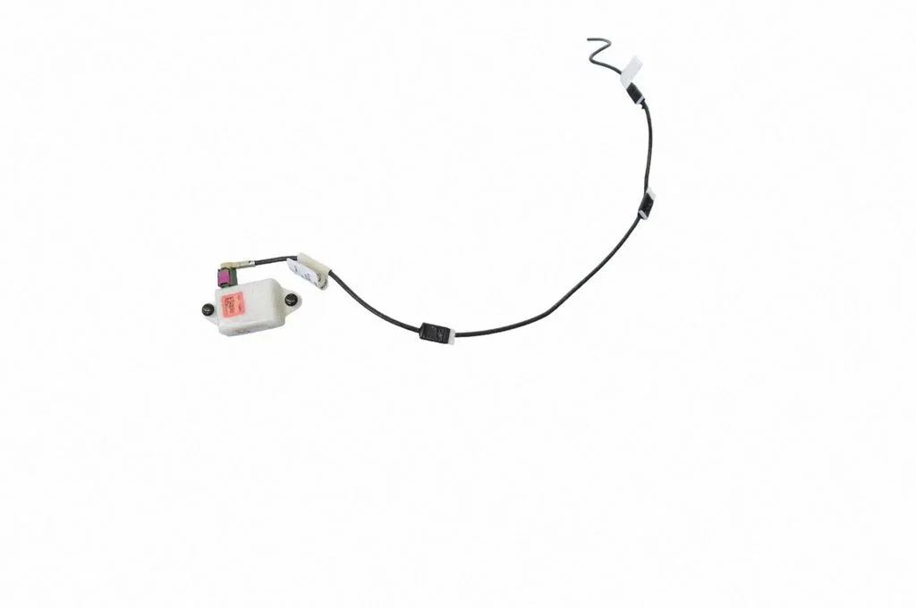 Antenni võimendi 109330600E
