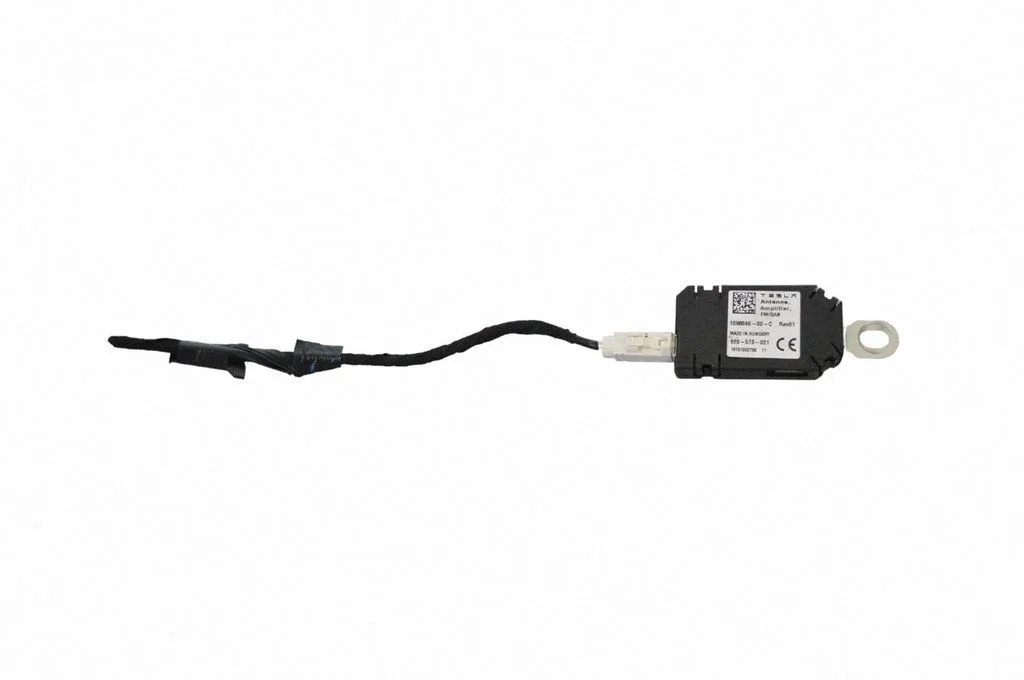 Antenni võimendi 109804600C