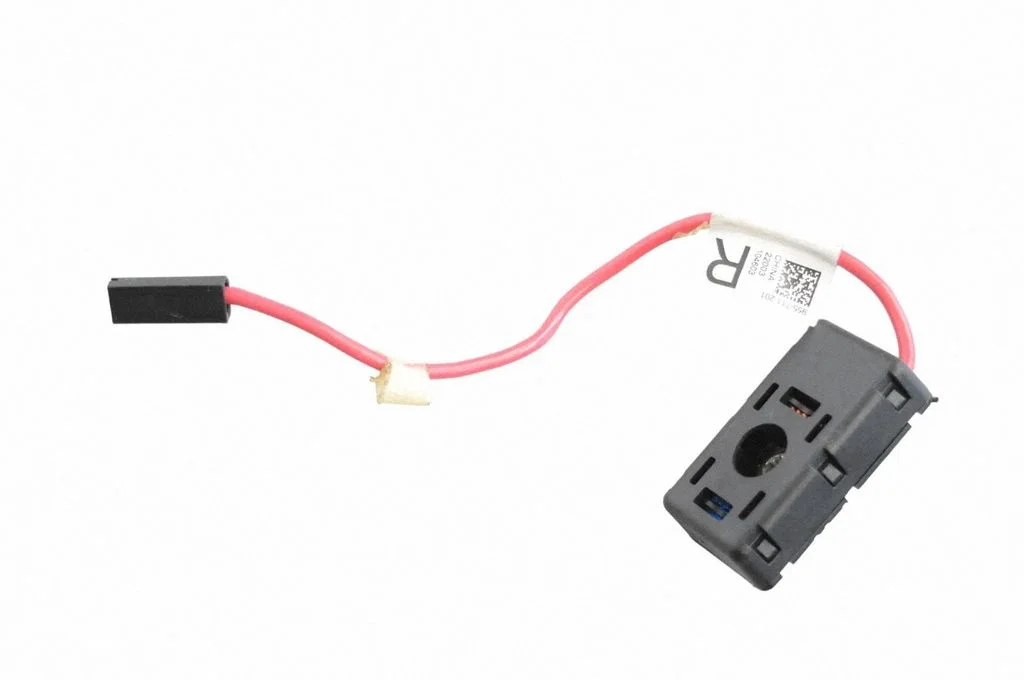 Antenas pastiprinātājs 150942100C