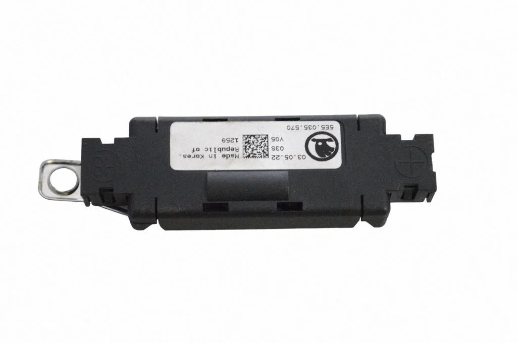 Aerial antenna amplifier – Skoda Enyaq iV (2020-)
