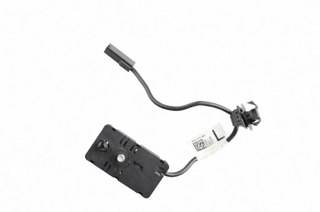Antenas pastiprinātājs 150942000D