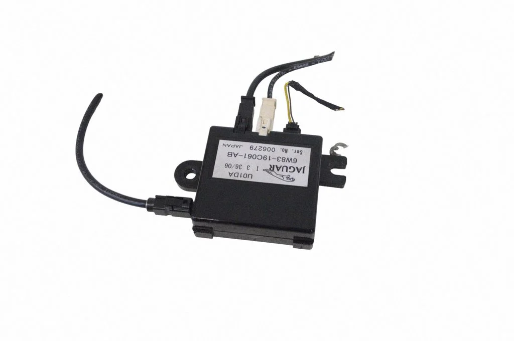 Aerial antenna amplifier 6W8319C061AB