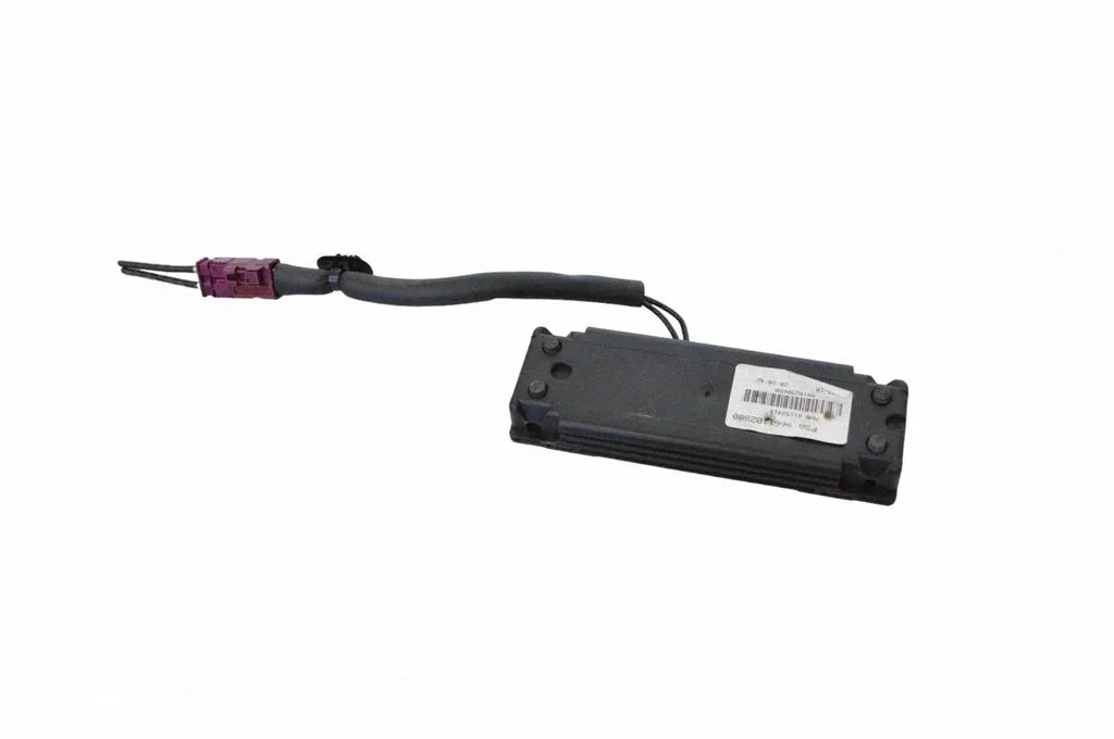 Antenas pastiprinātājs 9661102880