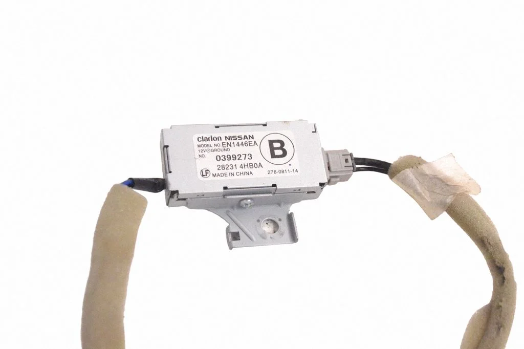 Aerial antenna amplifier – Infiniti Q50 (2014-)
