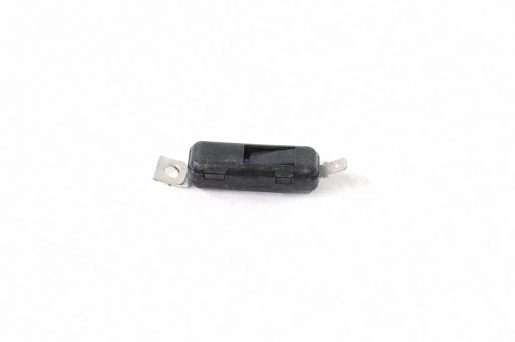Aerial antenna amplifier P05064937AA