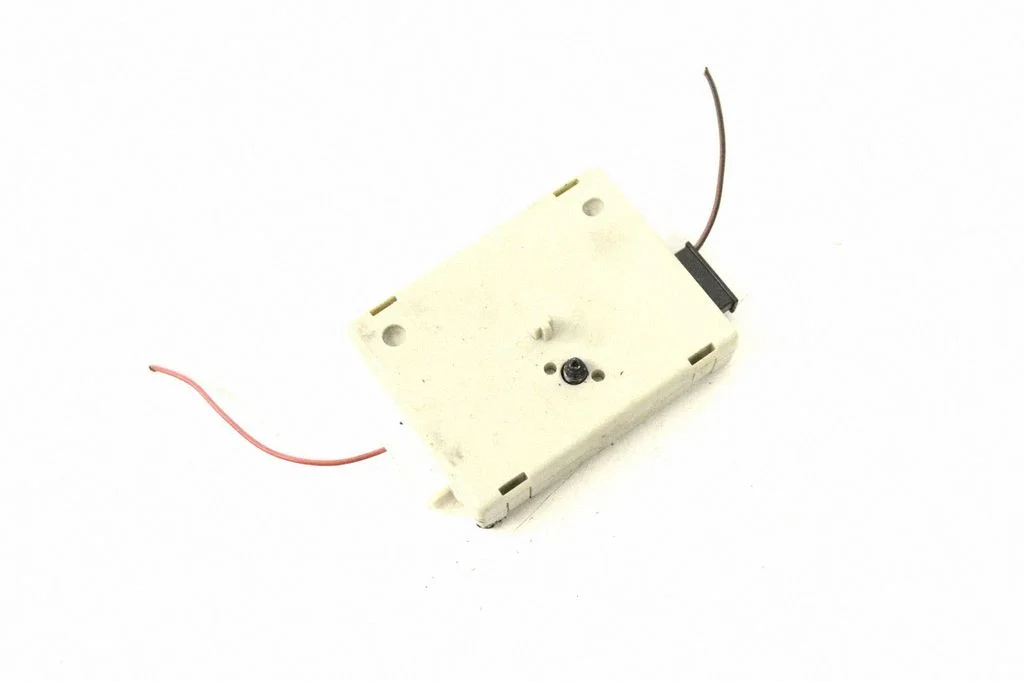 Antenas pastiprinātājs – BMW 6. sērija F12 F13 (2010-2018)