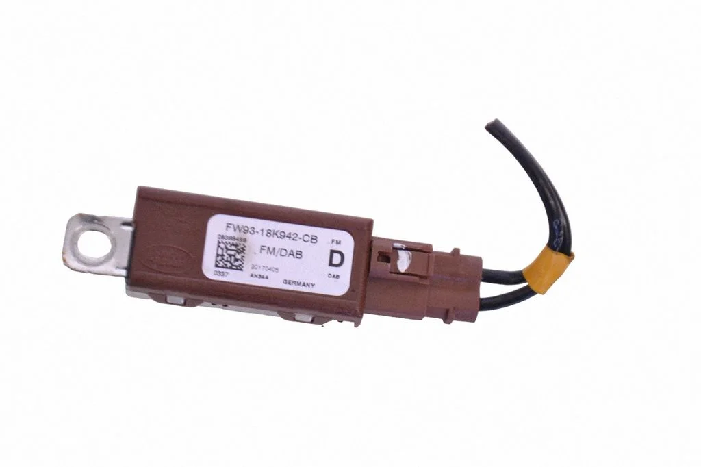 Antenas pastiprinātājs FW9318K942CB