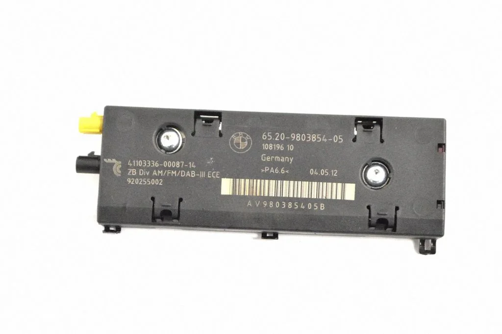 Antenas pastiprinātājs 9803854