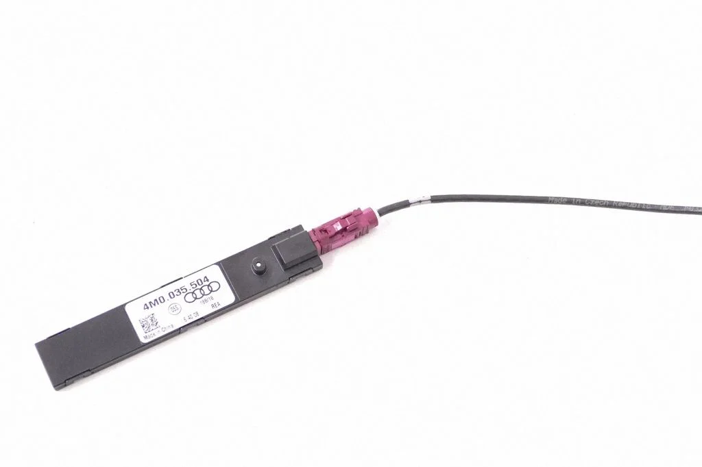 Antenas pastiprinātājs – Audi Q5 SQ5 FY (2017-2025)
