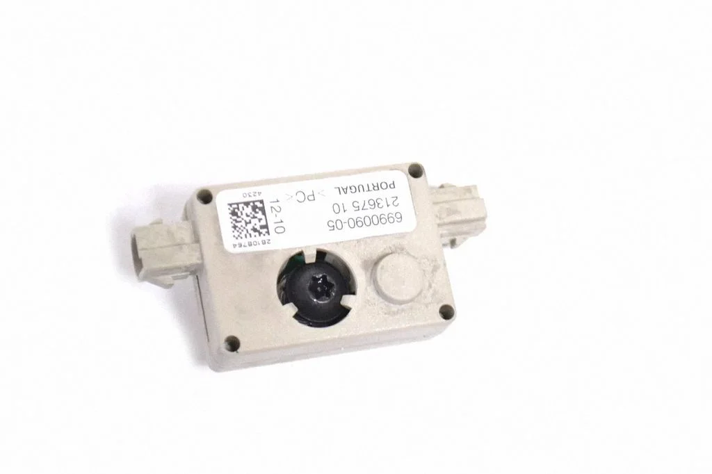 Antenas pastiprinātājs 6990090