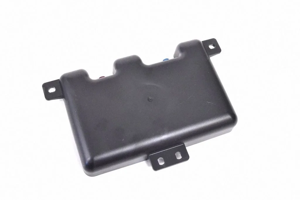 Antenas pastiprinātājs – BMW Series 8 M8 F91 F92 G14 G15 (2019-)
