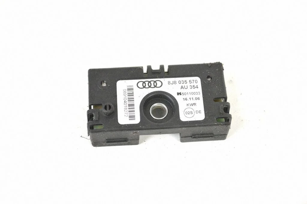 Antenas pastiprinātājs 8J8035570