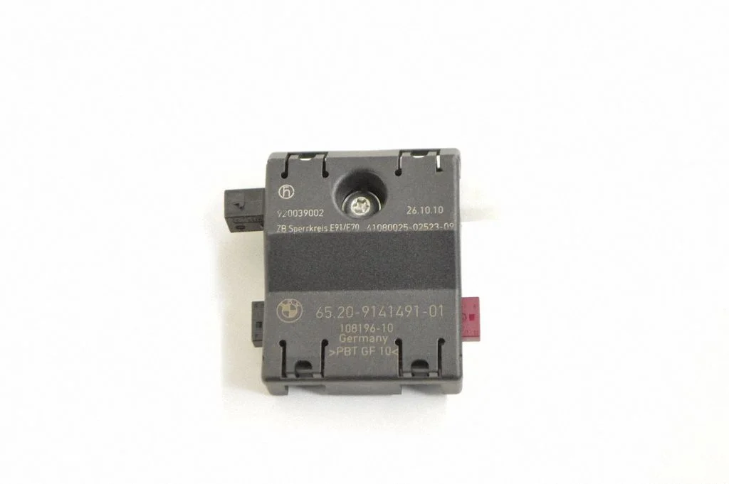 Aerial antenna amplifier – BMW X5 E70 (2006-2013)