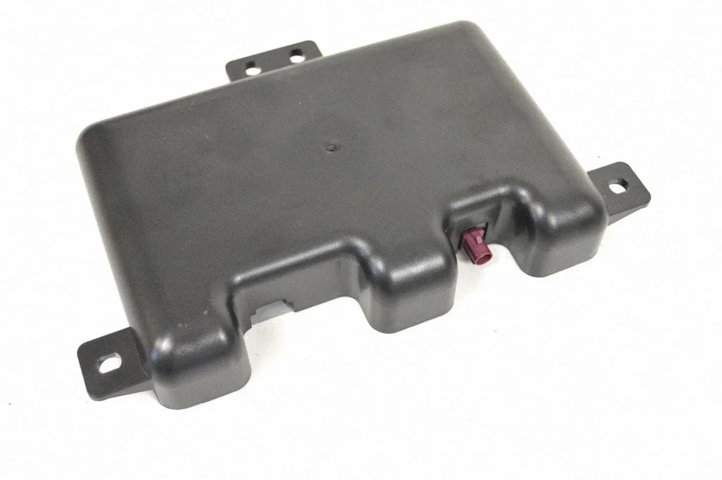 Wzmacniacz antenowy – BMW Seria 8 G14 (2018-)