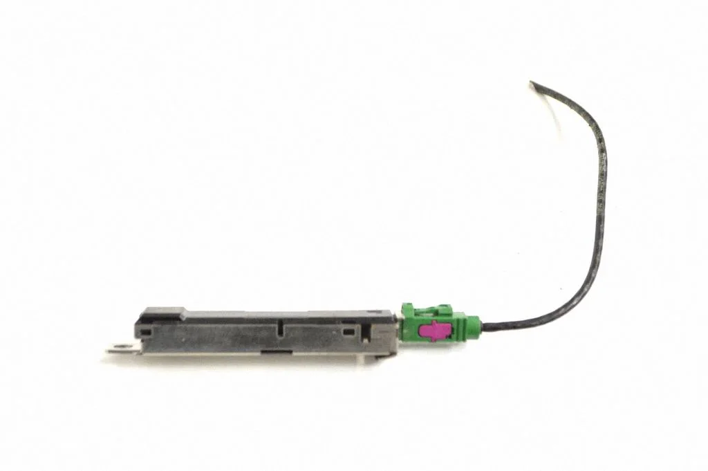 Antenas pastiprinātājs – Audi A8 S8 D4 4H (2010-2016)