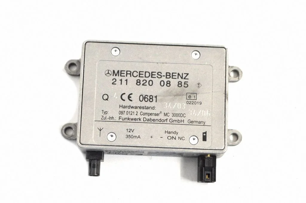 Antenas pastiprinātājs A2118200885