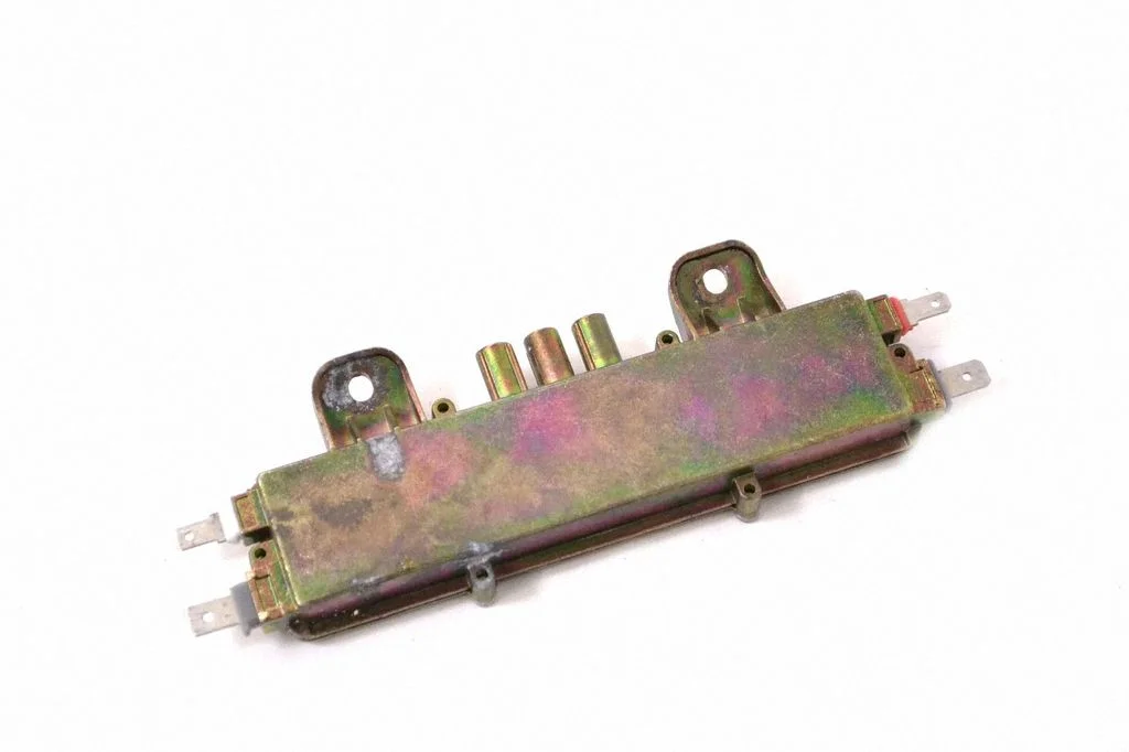 Antenas pastiprinātājs 7L5035225A