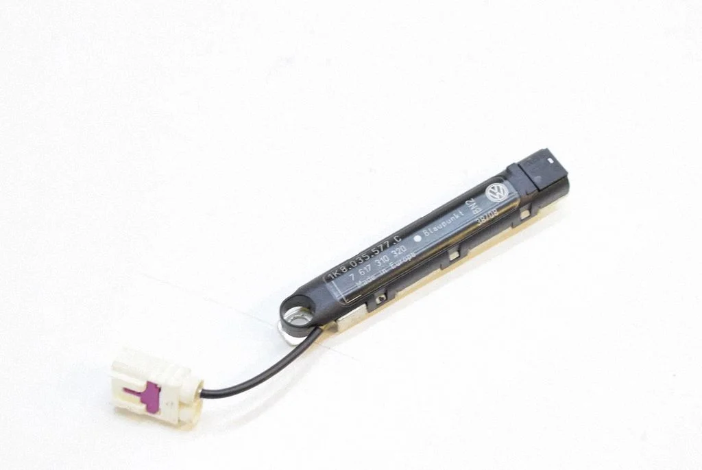 Antenas pastiprinātājs 1K8035577C