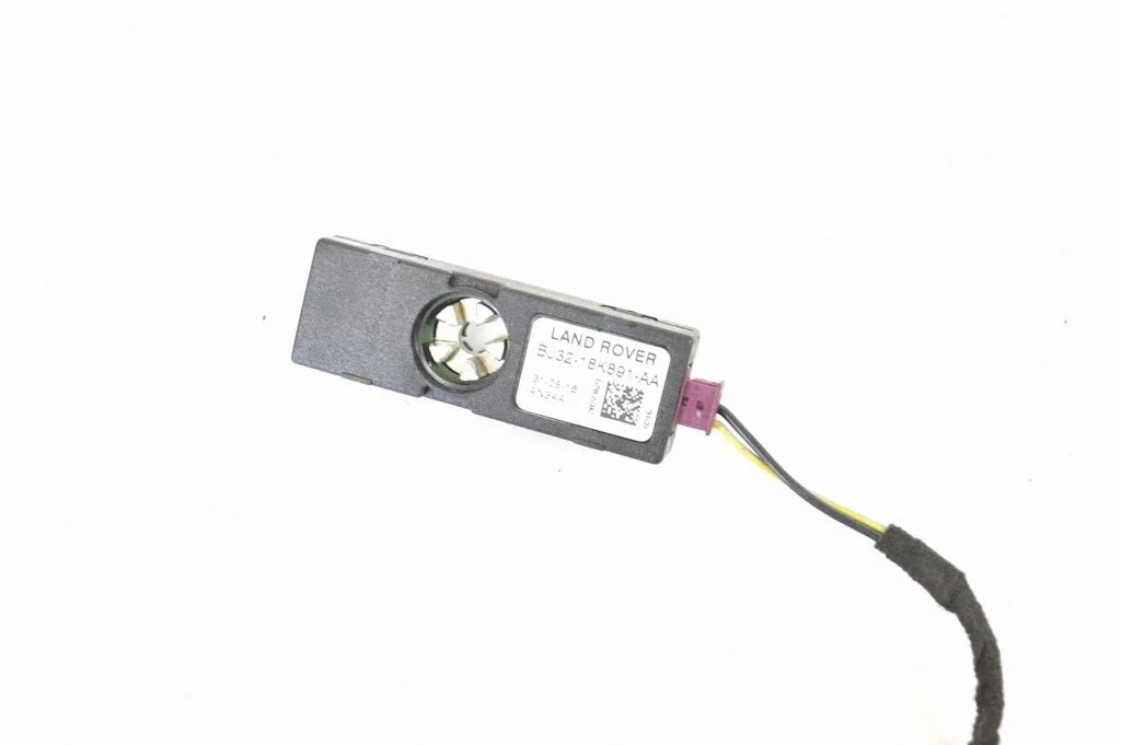 Aerial antenna amplifier BJ3218K891AA