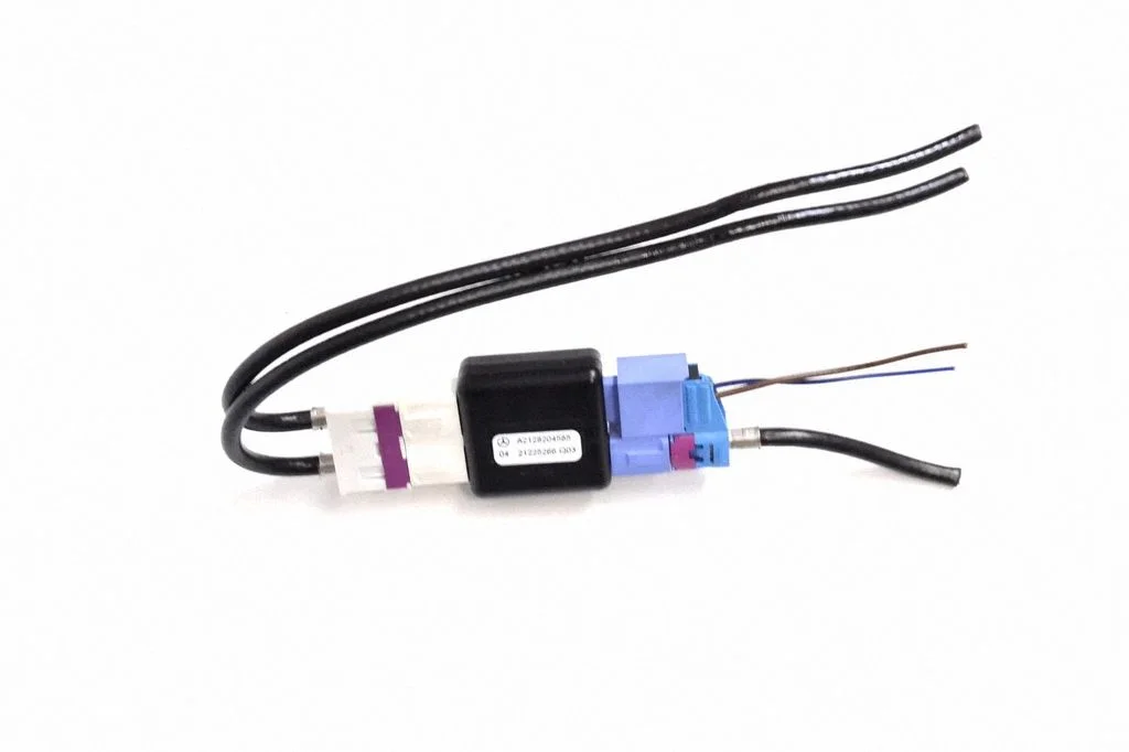 Aerial antenna amplifier A2128204585