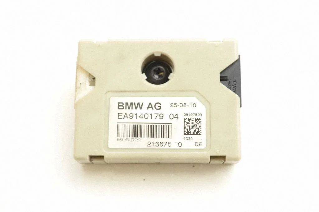 Antenni võimendi – BMW 5-seeria F10 F11 (2009-2016)