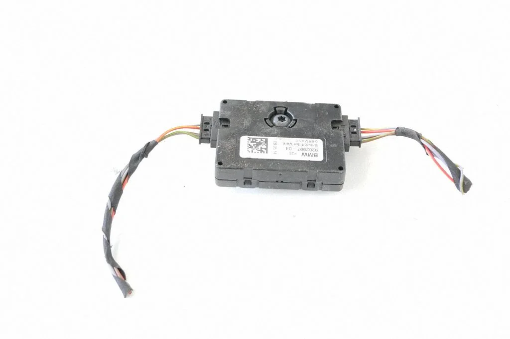 Aerial antenna amplifier – BMW X3 F25 (2010-2017)