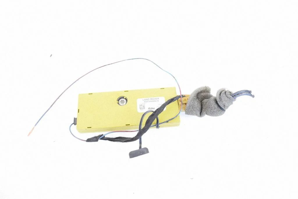 Antenas pastiprinātājs – Land Rover Range Rover Sport L320 (2005-2013)