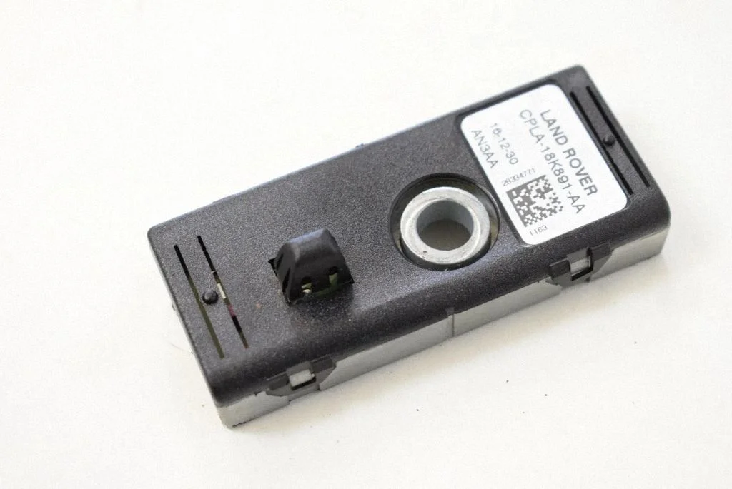 Antenas pastiprinātājs – Land Rover Discovery Sport (2014-)