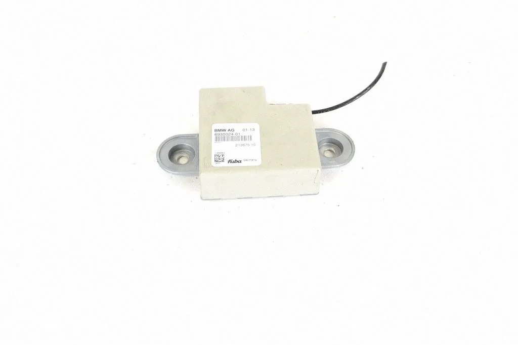 Wzmacniacz antenowy 6935024