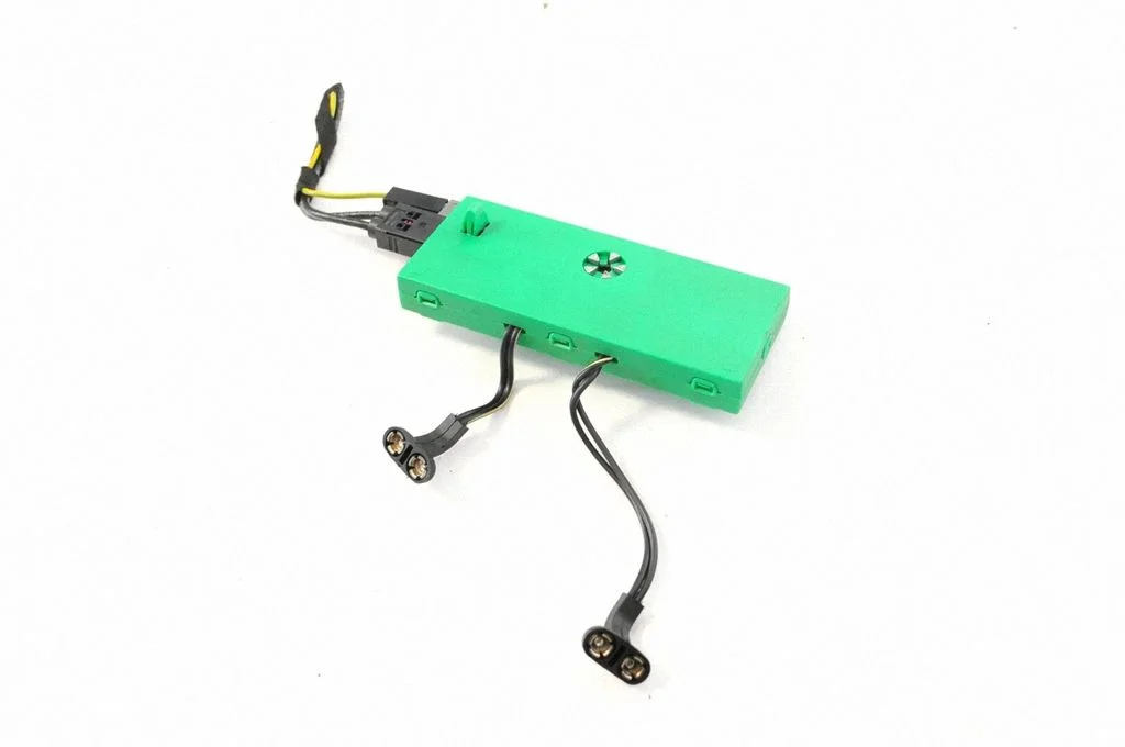 Antenas pastiprinātājs 8X2318C847BB