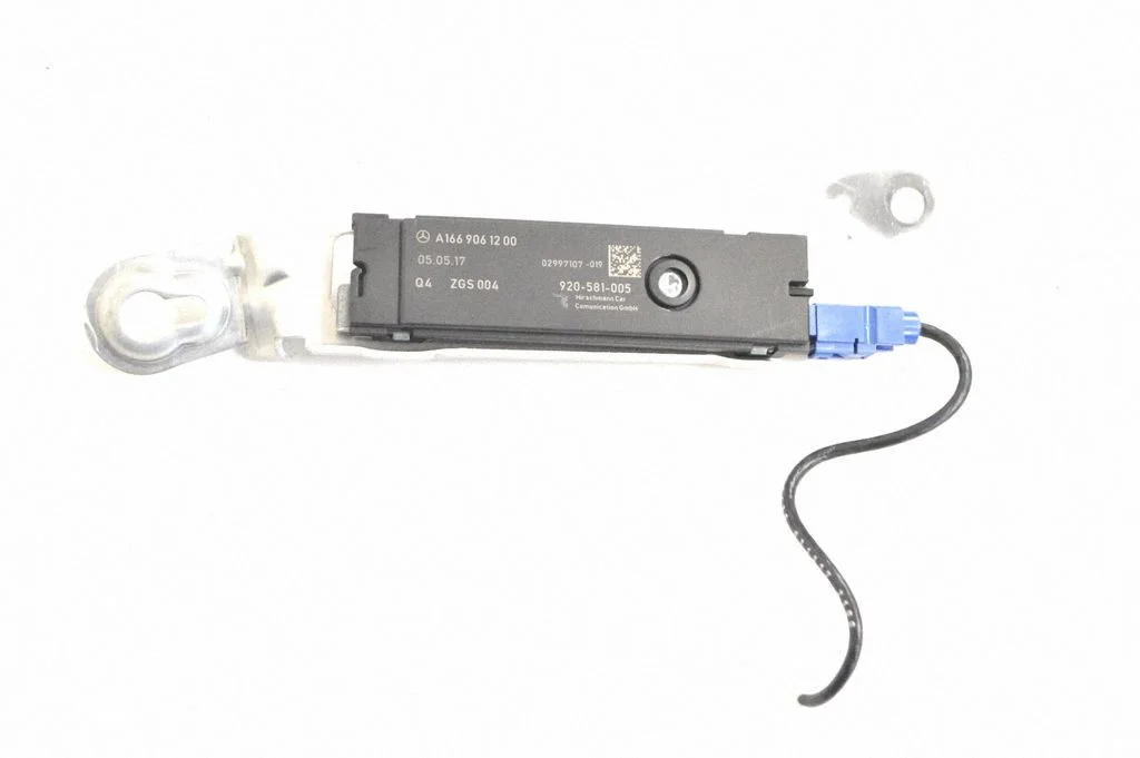 Antenas pastiprinātājs – Mercedes-Benz GLS klase X166 (2015-2019)
