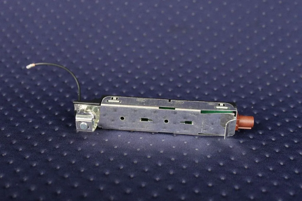 Antenas pastiprinātājs 3G9035577K